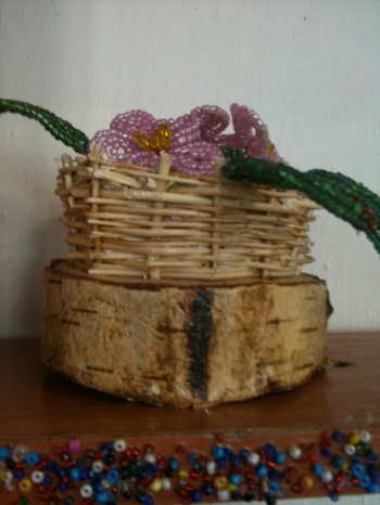 Цветы фиалки. Совместная работа с учащимися столярного дела и технологии